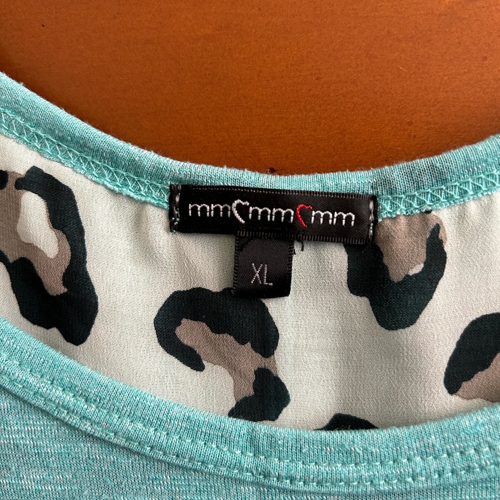 Blouse - Picture 2 of 2